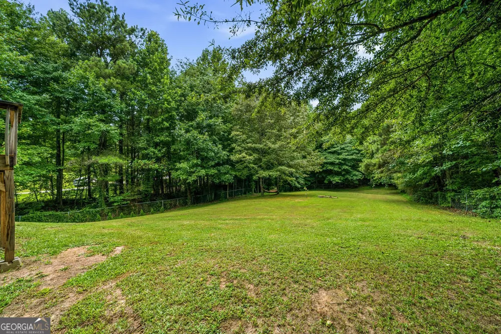 89 Providence Lake RD Tallapoosa, GA 30176