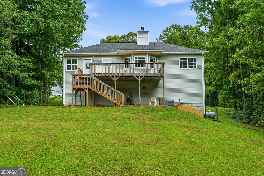 89 Providence Lake RD Tallapoosa, GA 30176