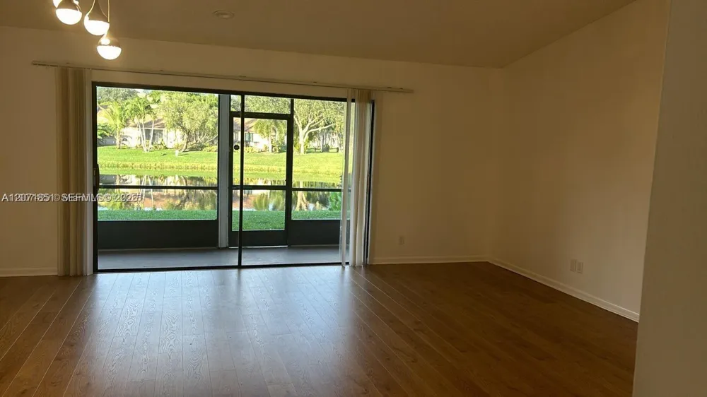 3 Finsbury Ln Boynton Beach, FL 33426
