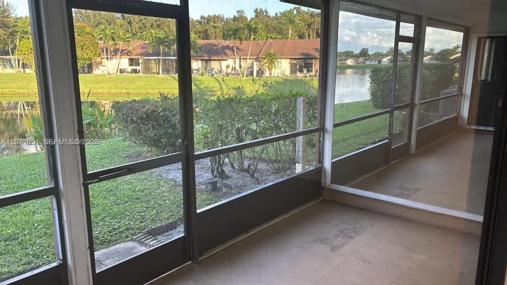 3 Finsbury Ln Boynton Beach, FL 33426