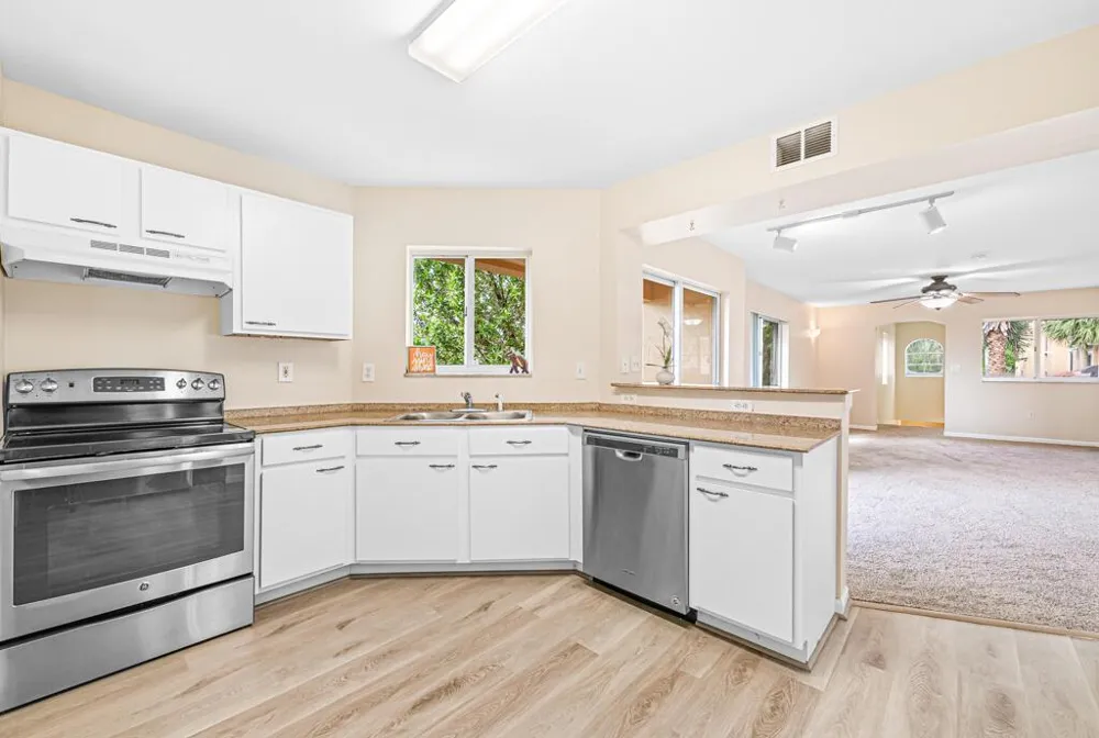 900 Scotia Drive #206 Hypoluxo, FL 33462