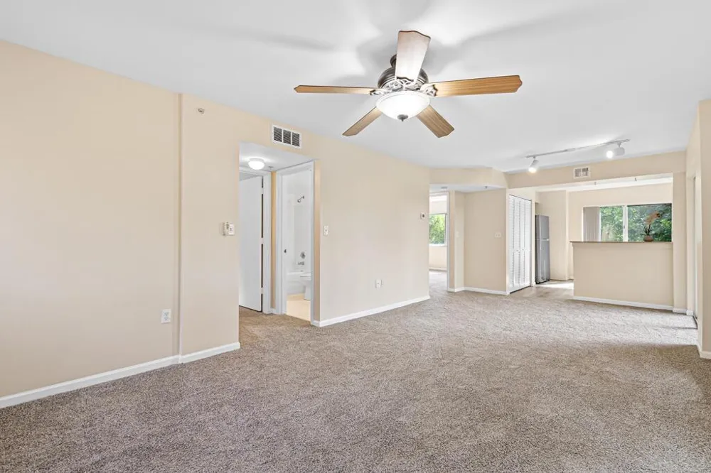 900 Scotia Drive #206 Hypoluxo, FL 33462