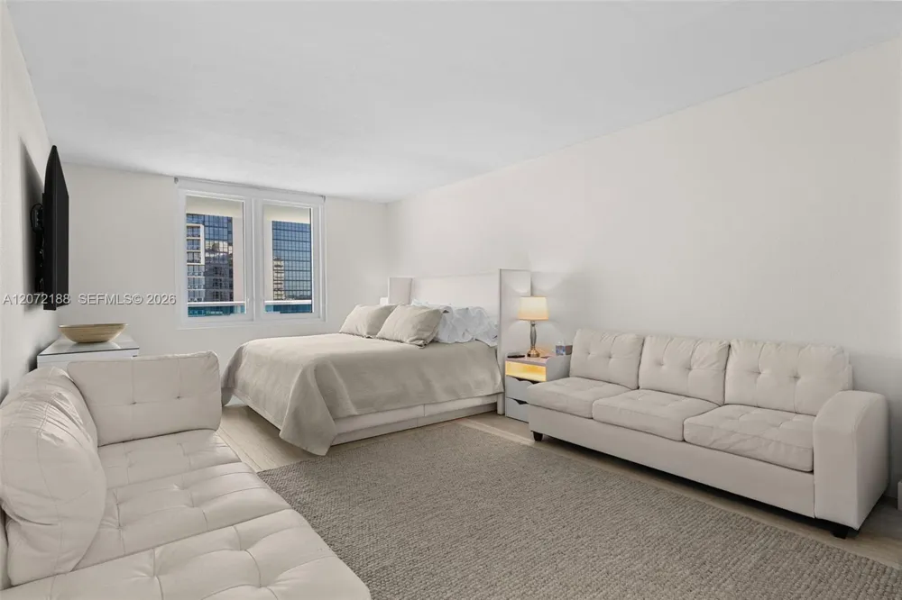 2301 Collins Ave #1007 Miami Beach, FL 33139