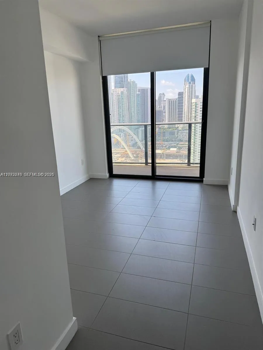 1600 NE 1st Ave #3109 Miami, FL 33132