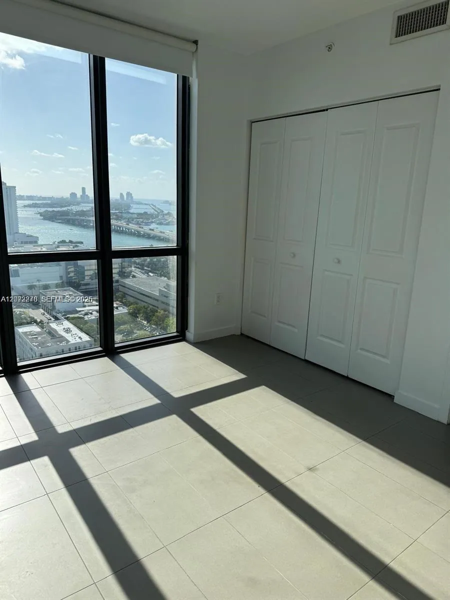 1600 NE 1st Ave #3109 Miami, FL 33132