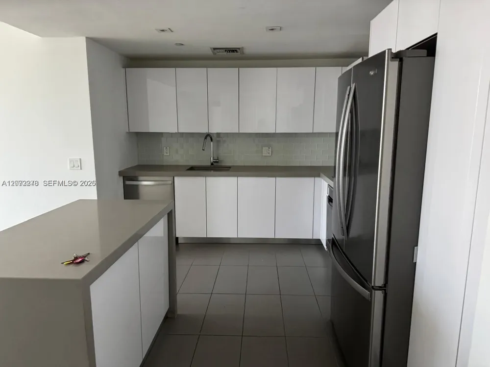 1600 NE 1st Ave #3109 Miami, FL 33132