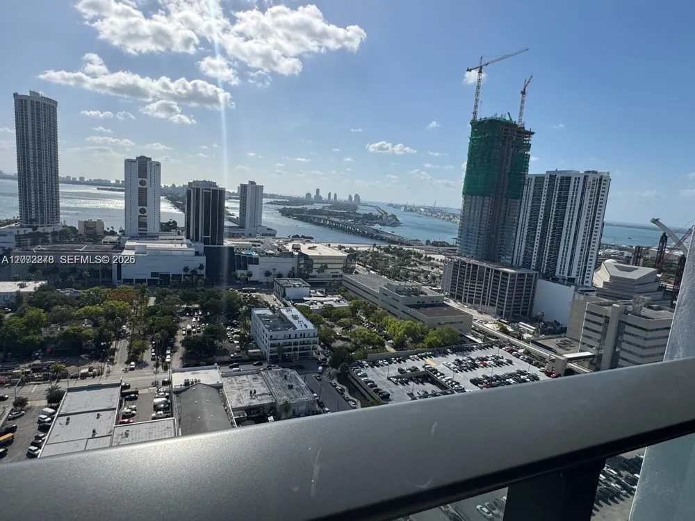 1600 NE 1st Ave #3109 Miami, FL 33132