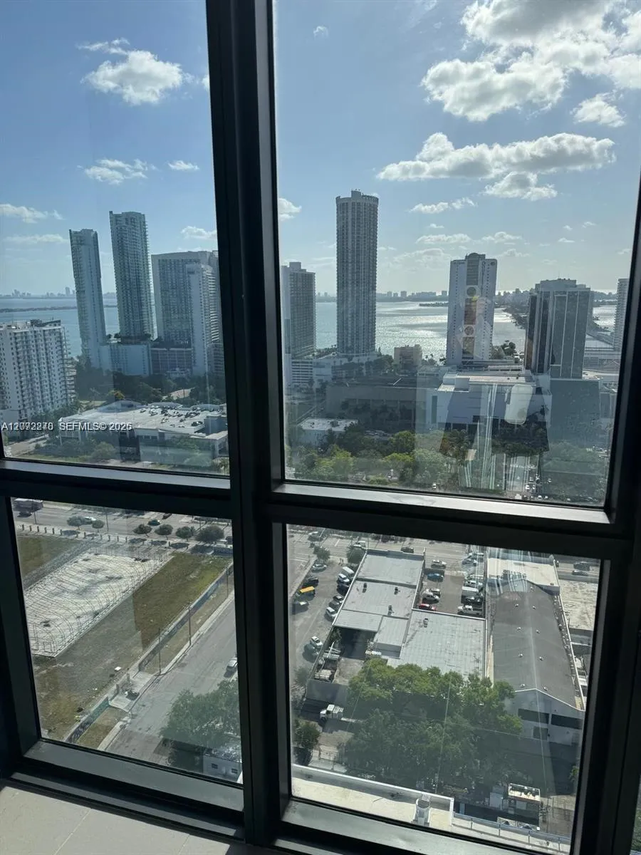 1600 NE 1st Ave #3109 Miami, FL 33132