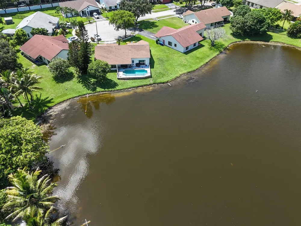 2661 FOREST DRIVE Miramar, FL 33025
