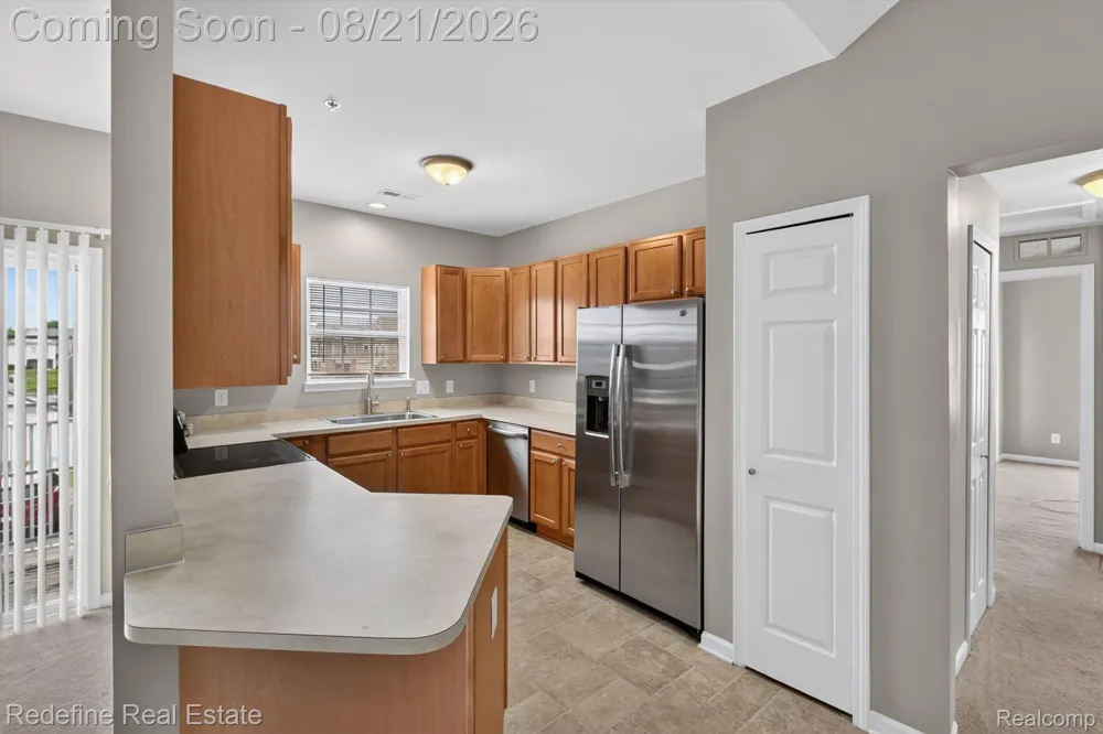 10200 W Midway Court #102 Commerce Charter Township, MI 48390