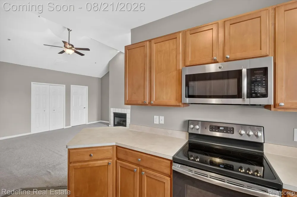 10200 W Midway Court #102 Commerce Charter Township, MI 48390