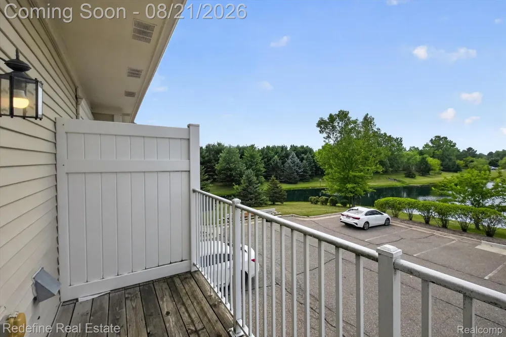 10200 W Midway Court #102 Commerce Charter Township, MI 48390