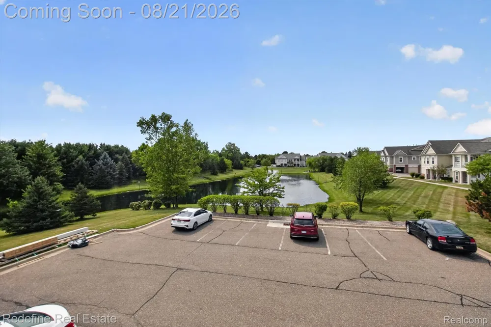 10200 W Midway Court #102 Commerce Charter Township, MI 48390