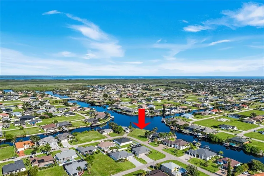3713 NW 14th Street Cape Coral, FL 33993
