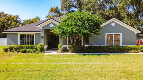 6843 ASHBURY DRIVE