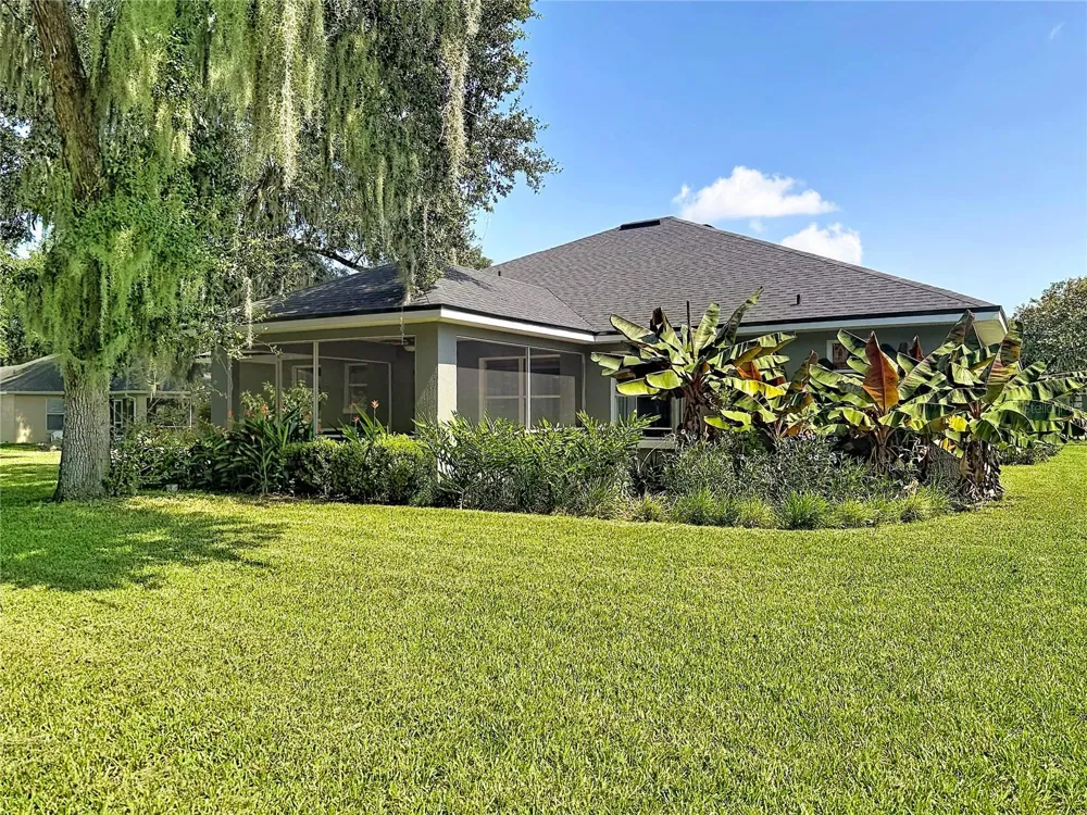 6843 ASHBURY DRIVE Lakeland, FL 33809