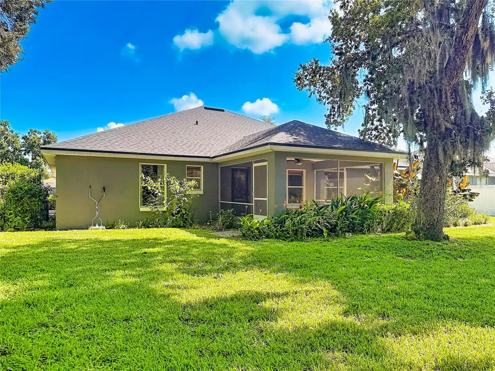 6843 ASHBURY DRIVE Lakeland, FL 33809