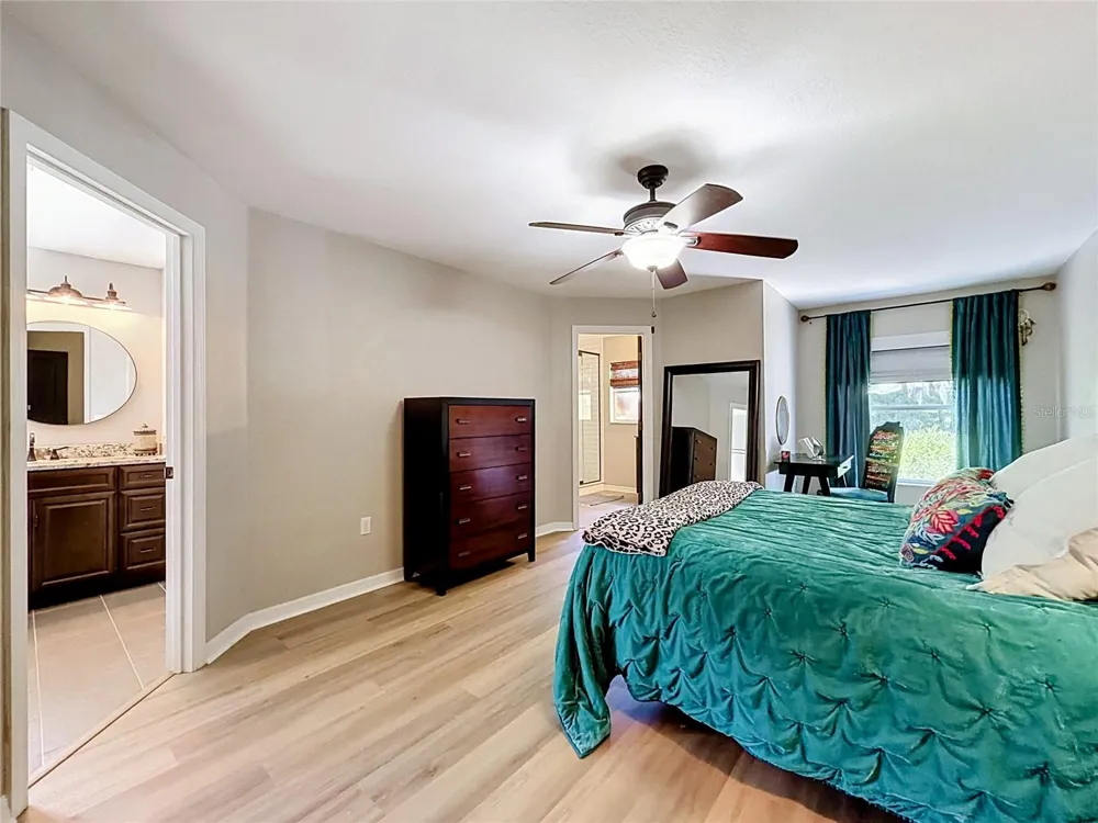 6843 ASHBURY DRIVE Lakeland, FL 33809