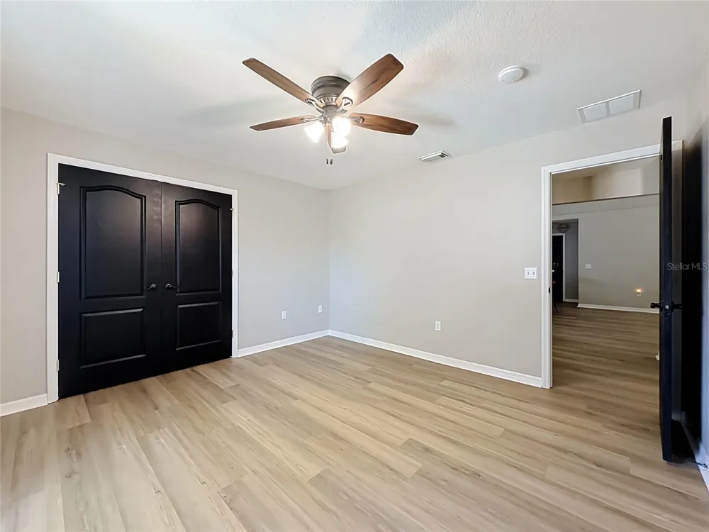 6843 ASHBURY DRIVE Lakeland, FL 33809