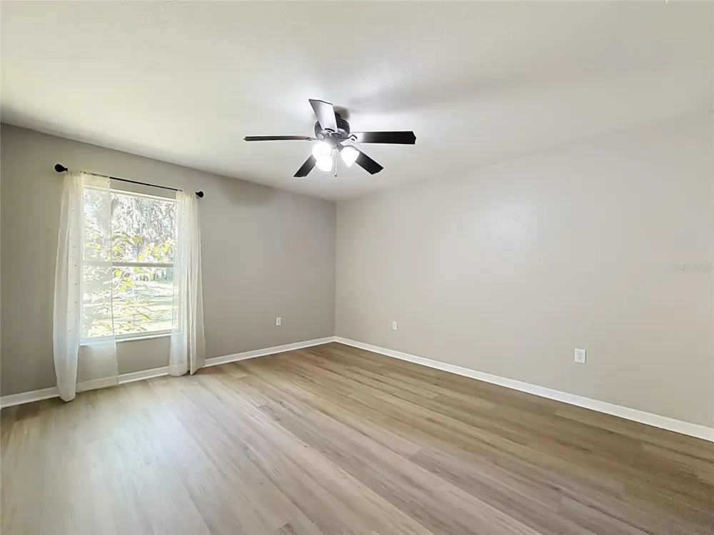 6843 ASHBURY DRIVE Lakeland, FL 33809
