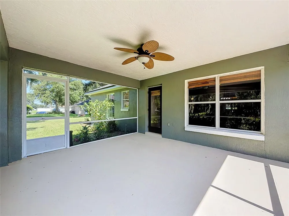 6843 ASHBURY DRIVE Lakeland, FL 33809