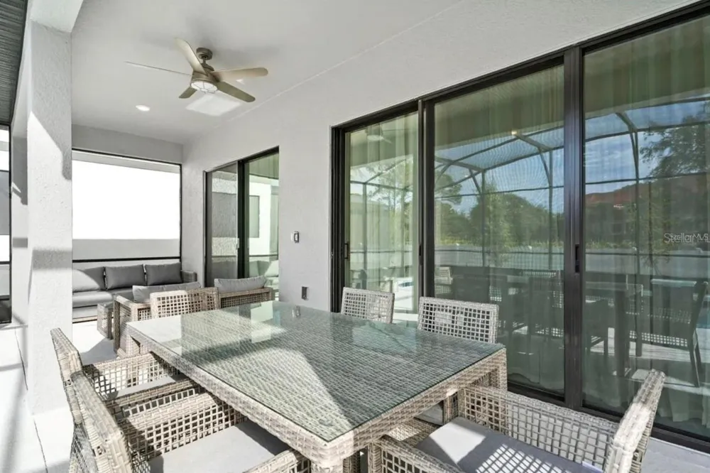 5803 HIGH SEAS DRIVE Orlando, FL 32821