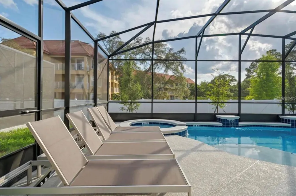 5803 HIGH SEAS DRIVE Orlando, FL 32821