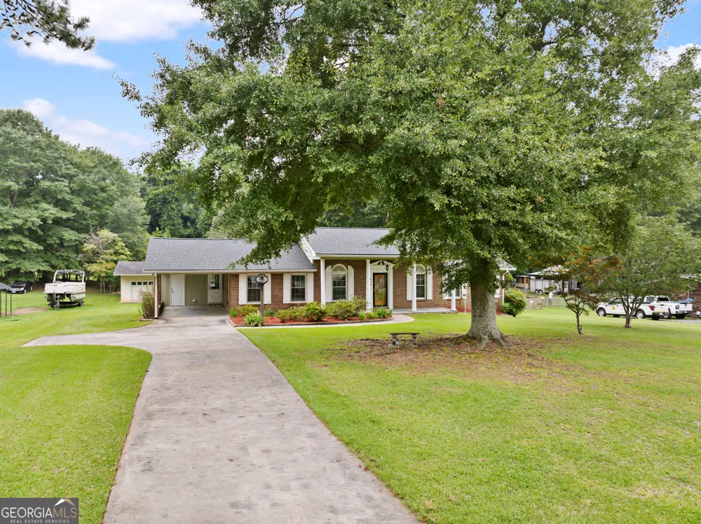 576 Reeceburg RD SE Silver Creek, GA 30173