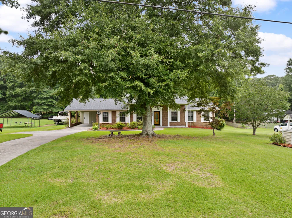 576 Reeceburg RD SE Silver Creek, GA 30173