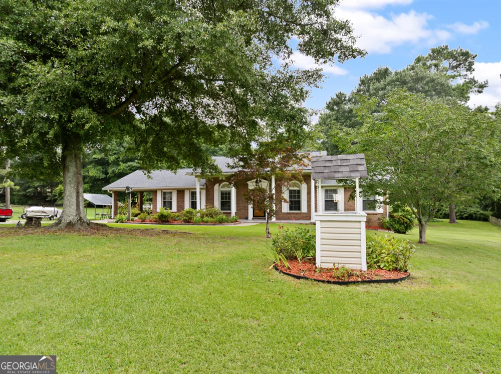 576 Reeceburg RD SE Silver Creek, GA 30173