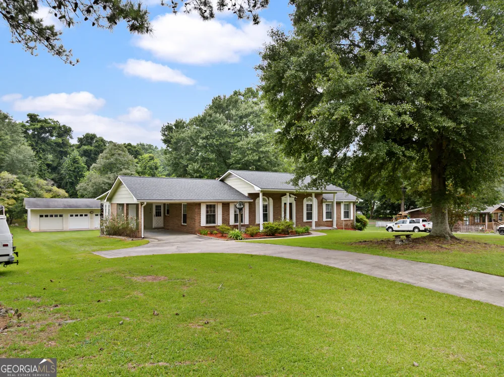 576 Reeceburg RD SE Silver Creek, GA 30173