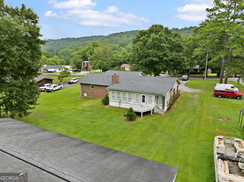 576 Reeceburg RD SE Silver Creek, GA 30173