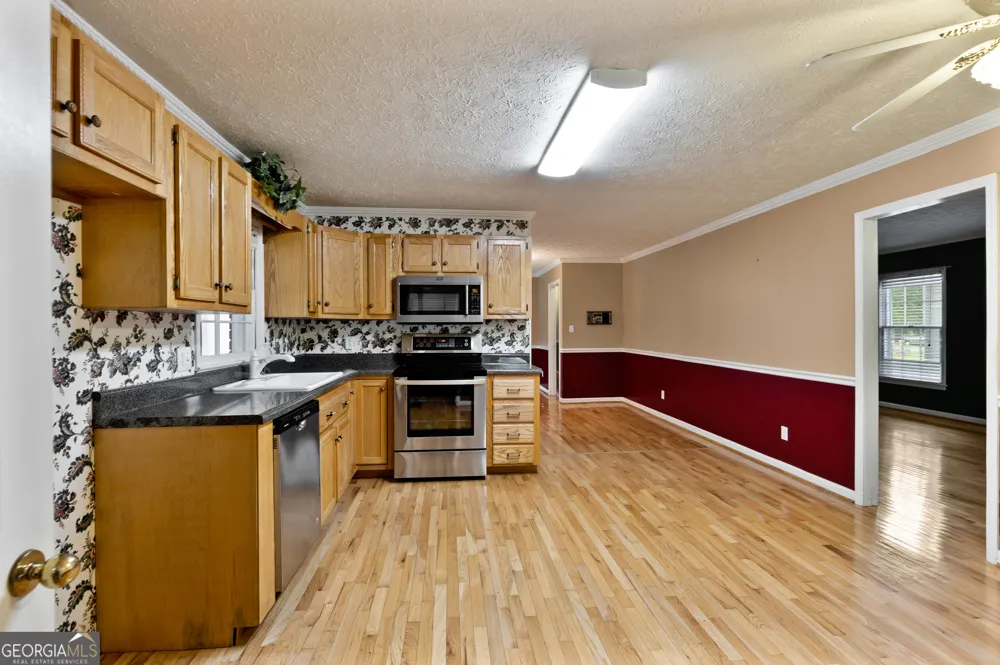 576 Reeceburg RD SE Silver Creek, GA 30173