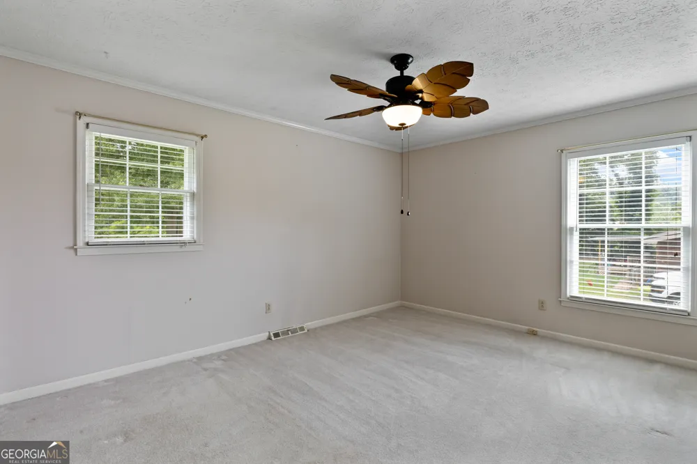 576 Reeceburg RD SE Silver Creek, GA 30173