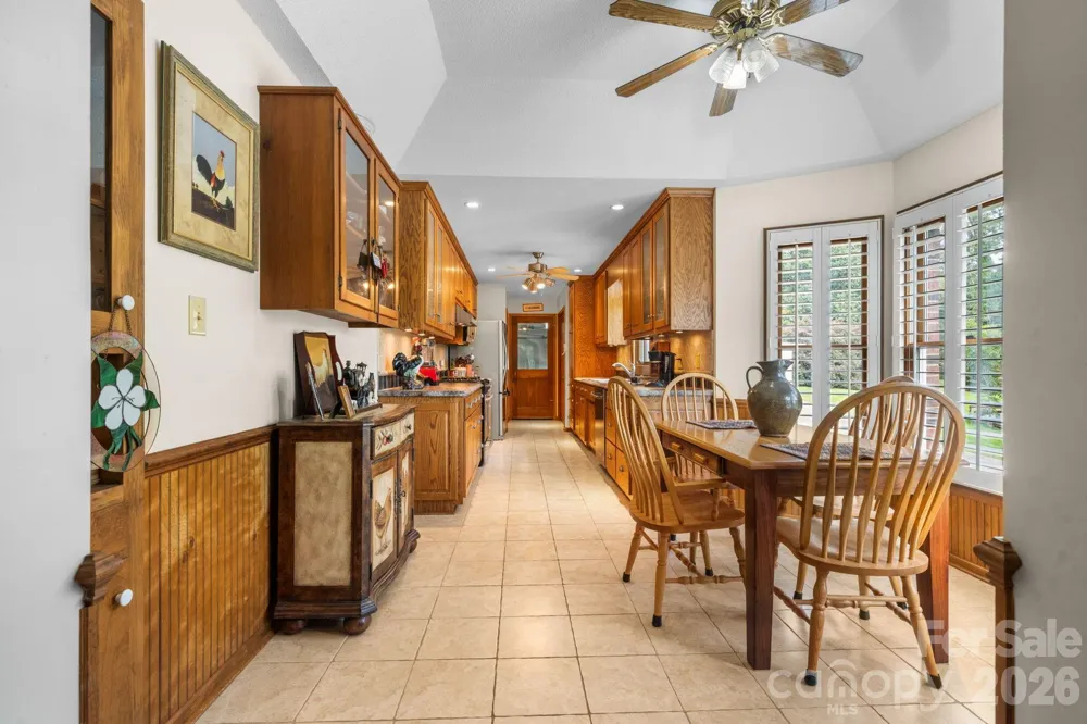 1316 Oak Canopy Road Lincolnton, NC 28092