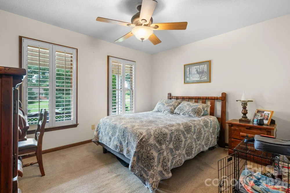 1316 Oak Canopy Road Lincolnton, NC 28092