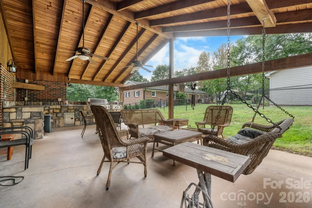 1316 Oak Canopy Road Lincolnton, NC 28092