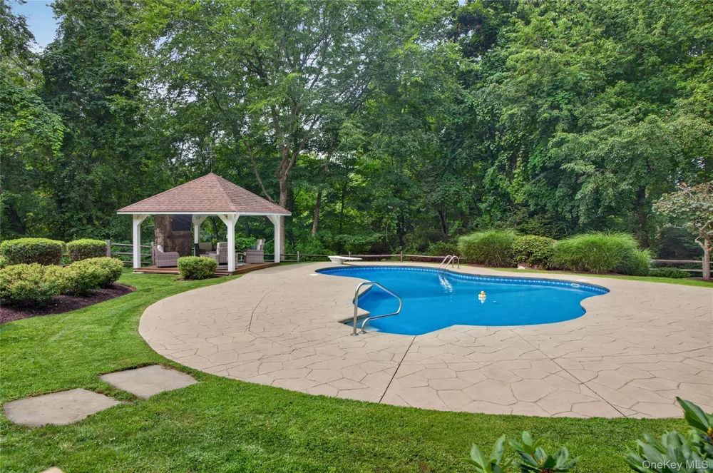 50 Sabbath Day Hill Road South Salem, NY 10590