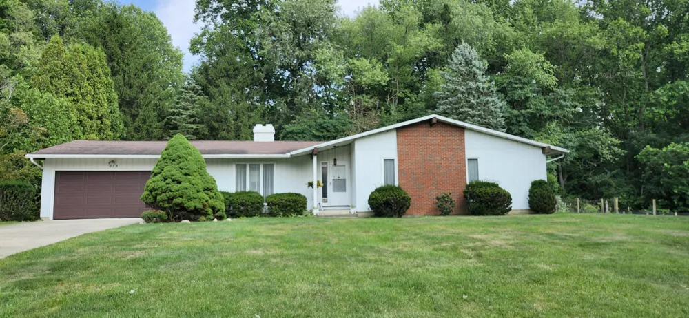 875 Skyline Drive Niles, MI 49120