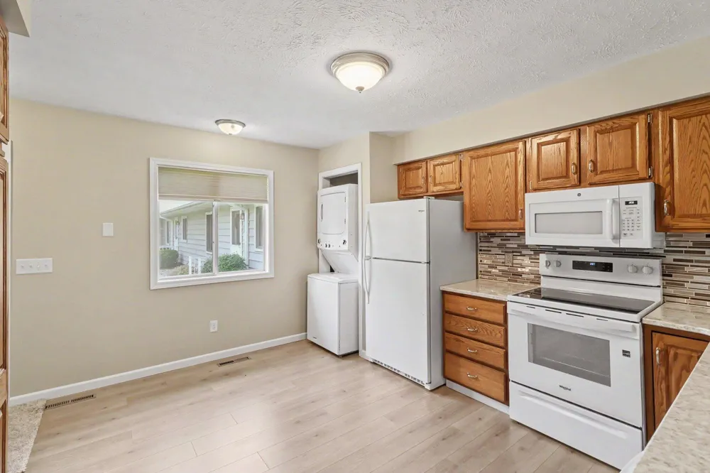 4950 Weston Avenue Kalamazoo, MI 49006