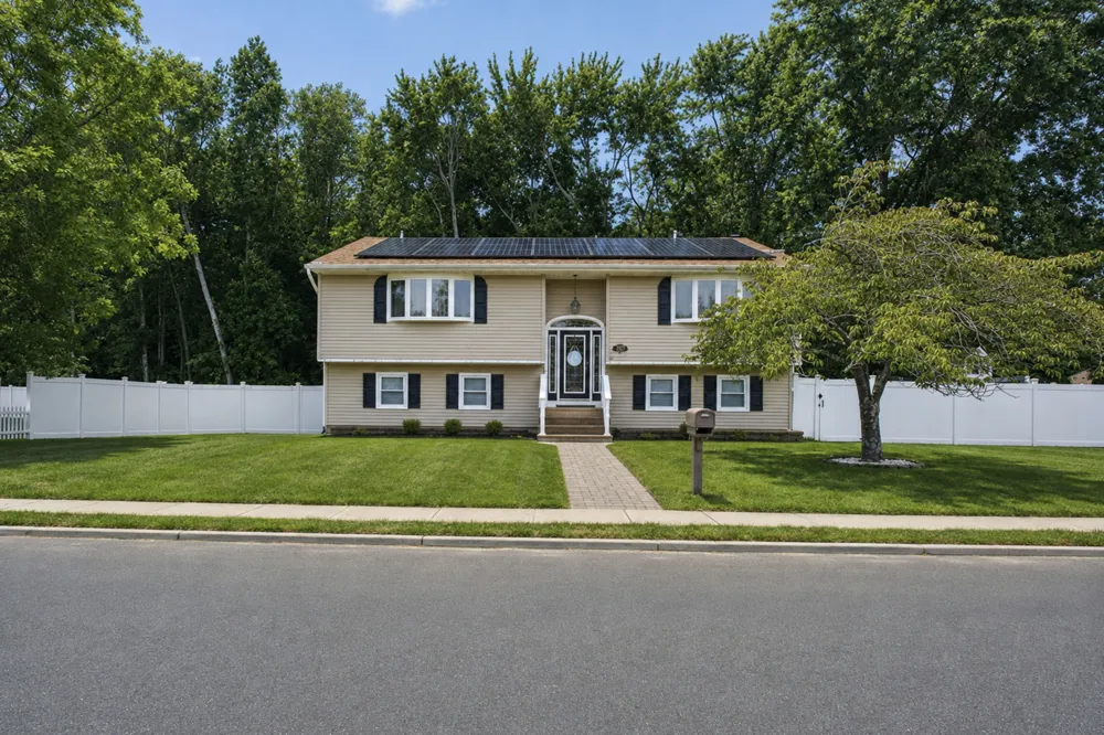 1203 Thomas Avenue Ocean, NJ 07712
