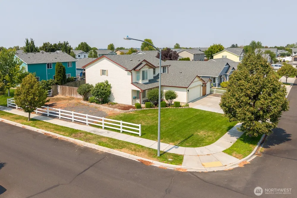 1916 Allen Avenue Moses Lake, WA 98837