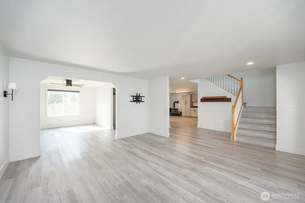 1916 Allen Avenue Moses Lake, WA 98837