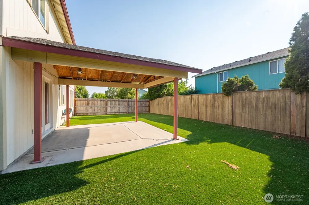 1916 Allen Avenue Moses Lake, WA 98837