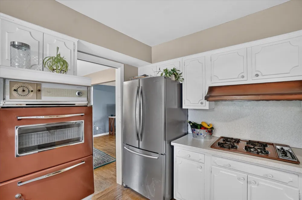 5140 Mckinley Street Flushing Charter Township, MI 48433