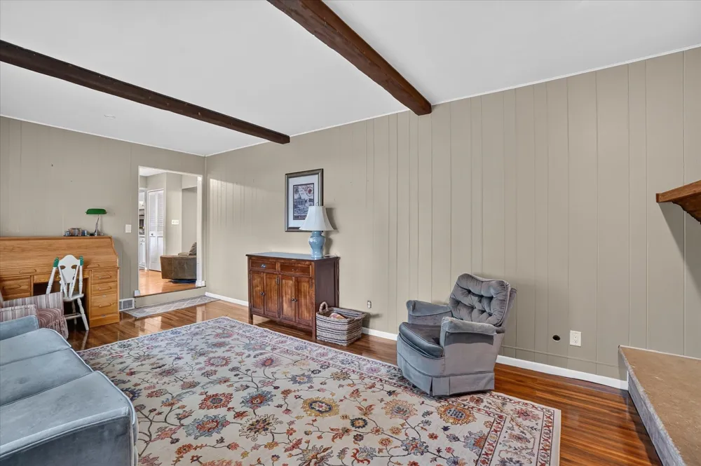 5140 Mckinley Street Flushing Charter Township, MI 48433