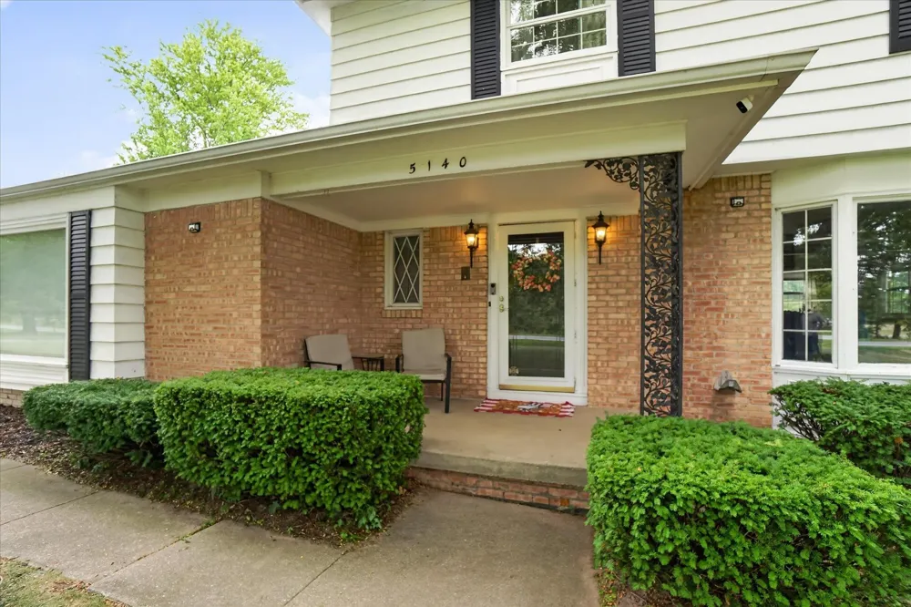 5140 Mckinley Street Flushing Charter Township, MI 48433