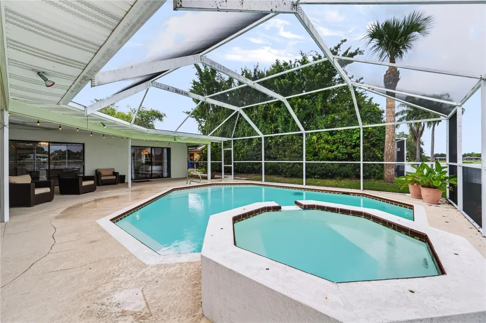 9520 LAKE CHRISTINA LANE Port Richey, FL 34668