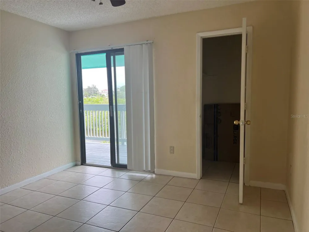 455 ALT 19 S #202 Palm Harbor, FL 34683