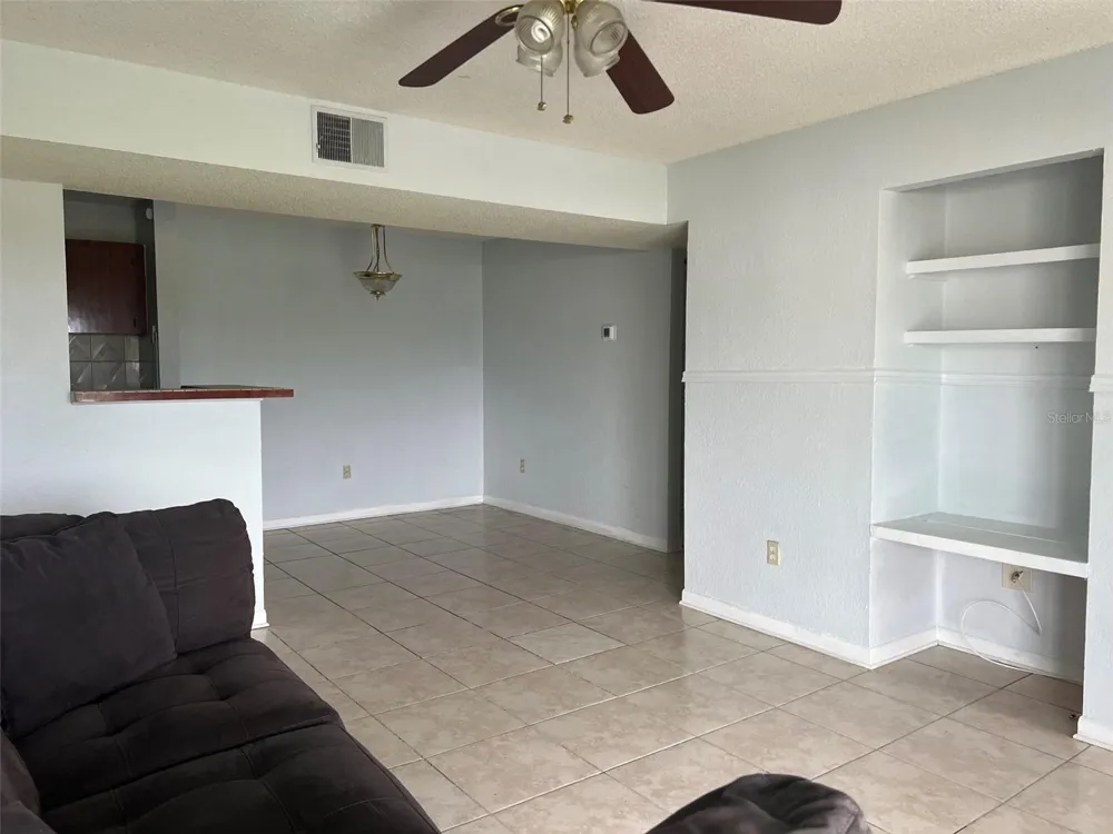 455 ALT 19 S #202 Palm Harbor, FL 34683
